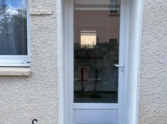 Ravissante Avec Jacuzzi Daire