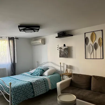 Ravissante Avec Jacuzzi Appartement *